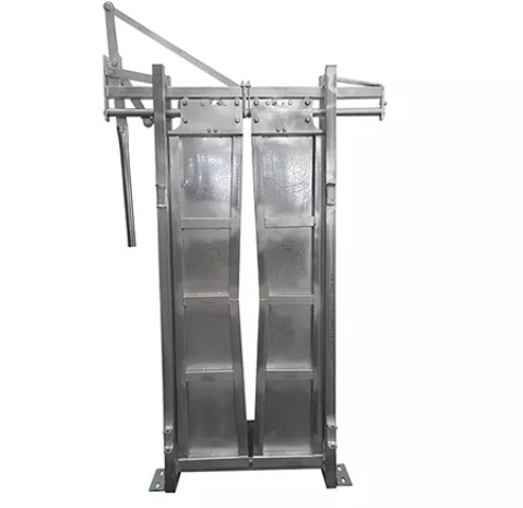 Cattle Headbail: Essential Equipment for Safe Livestock Handling