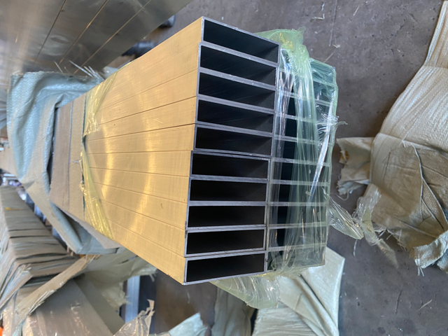 Aluminium Posts