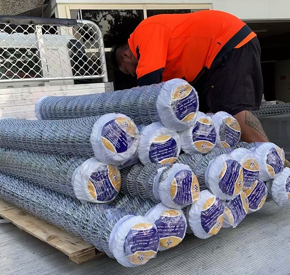 Galvanized Chain Wire Fencing