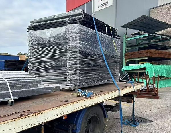 Security Fence For Delivery