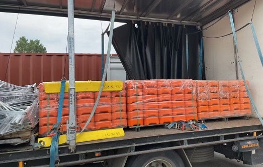 Temporary Fence Packaging