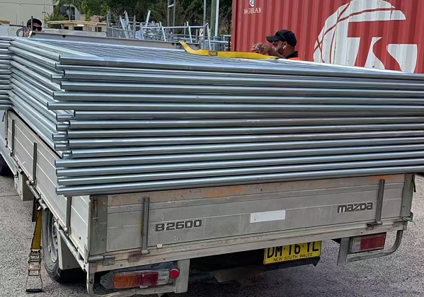 Temporary Fence Shipping